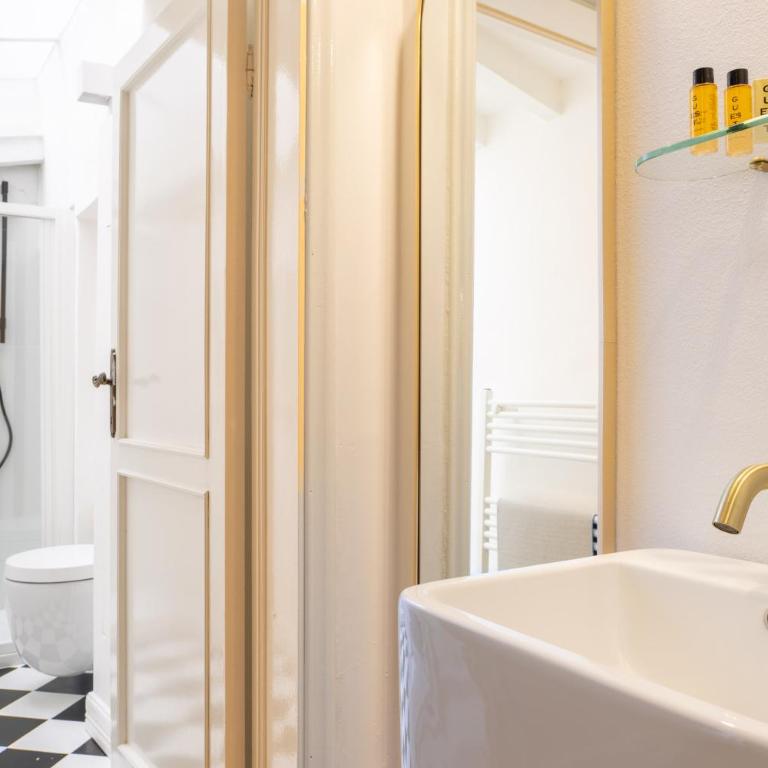 Santa Croce Luxury Apartment - Appartamento con 3 Camere da Letto - 19
