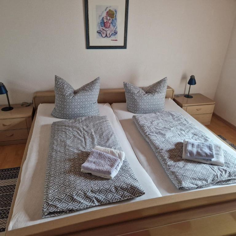 Ferienwohnung Sonnenblume mit Hallenbad und Sauna - Two-Bedroom Apartment - 4