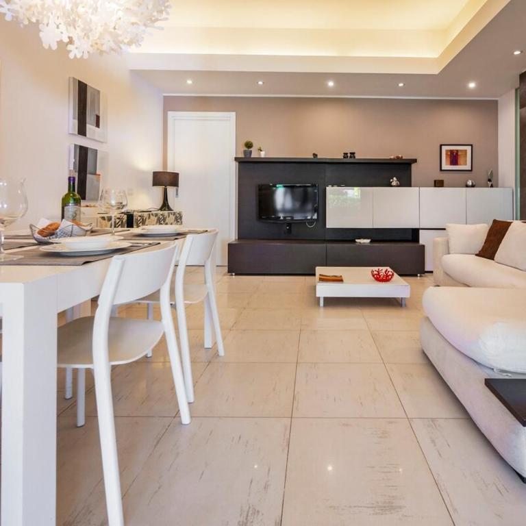 Appartamento in villa-giardino-50 m dal mare - Appartamento con 2 Camere da Letto - 4