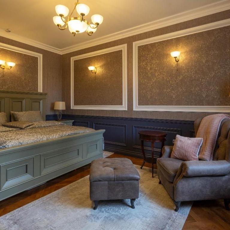 Downtown Residence - One-Bedroom Apartment - 1