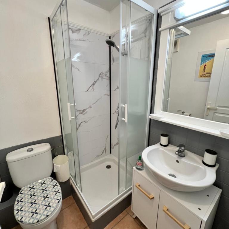 Vacances, thalasso, télétravail dans superbe T3 mer à 100 m, centre à 400 m - Appartement 2 Chambres - 18