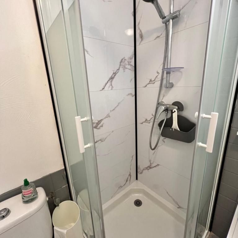 Vacances, thalasso, télétravail dans superbe T3 mer à 100 m, centre à 400 m - Appartement 2 Chambres - 16