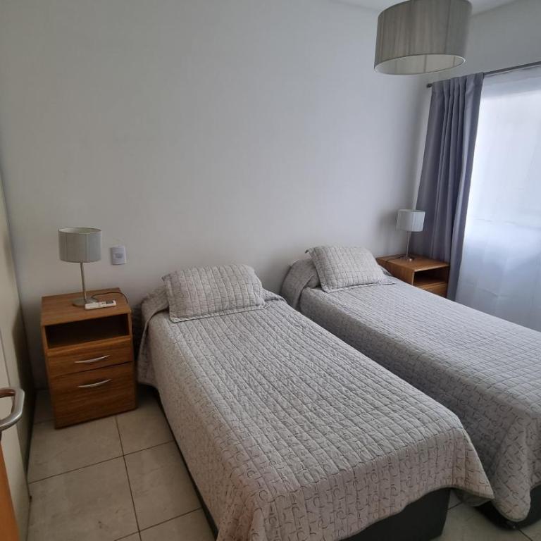 MODERNO DEPARTAMENTO de DOS AMBIENTES CON BALCON en ALMAGRO - Apartamento de 1 dormitorio - 51