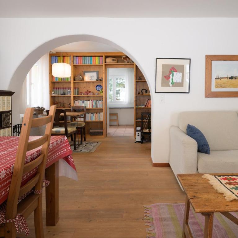 Chesa Gulas - La Punt-Chamues-ch - Apartment - 3