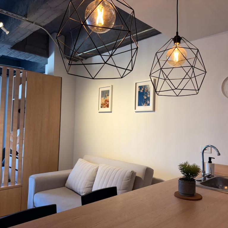 Elegante Loft Céntrico con Balcón - Apartamento Loft de 1 dormitorio con balcón - 1