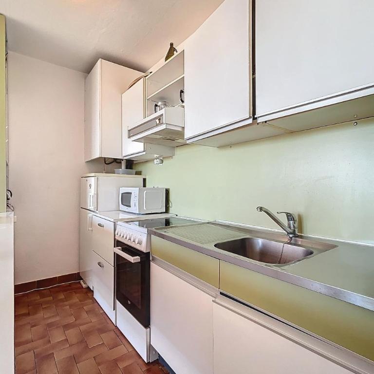 Charming T2 with terrace on the seafront - Appartement - 4