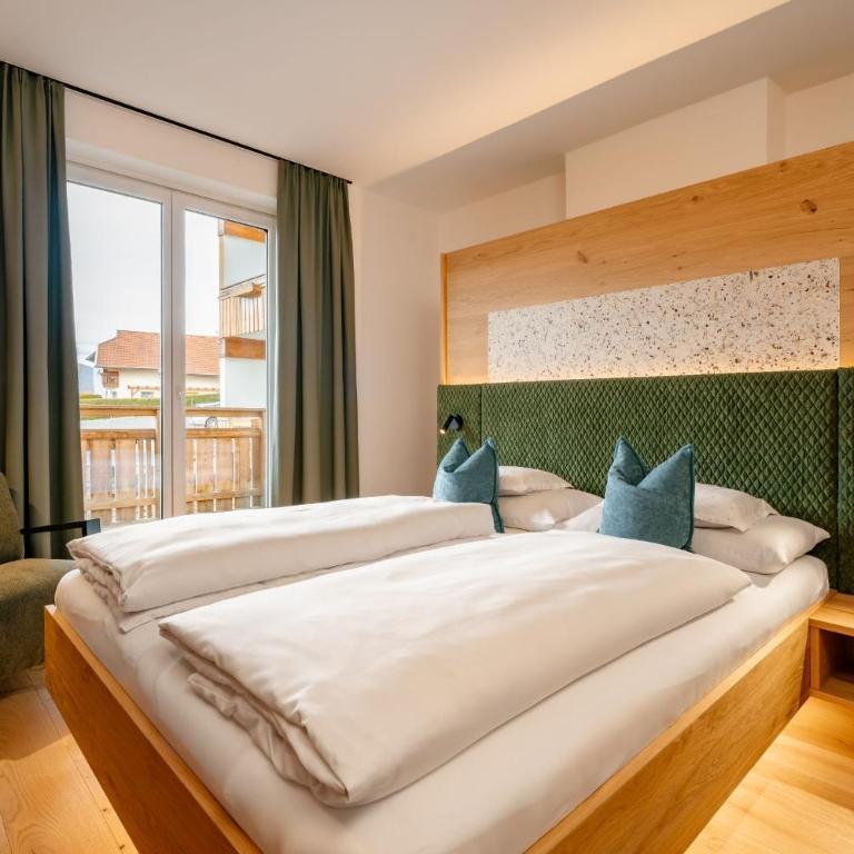 Arlbergerhof Vital - Doppelzimmer mit Balkon - 1