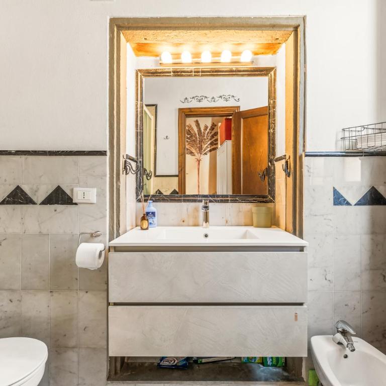Oltrarno Artisan Residence C&G - Camera Matrimoniale - 6