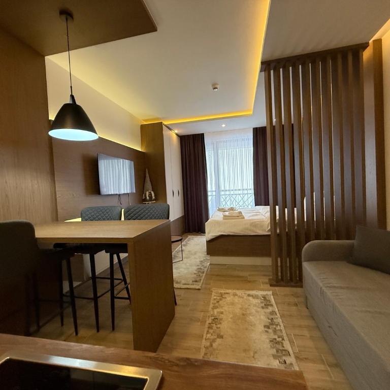 Fashion Residence Hill - One-Bedroom Apartment - 9