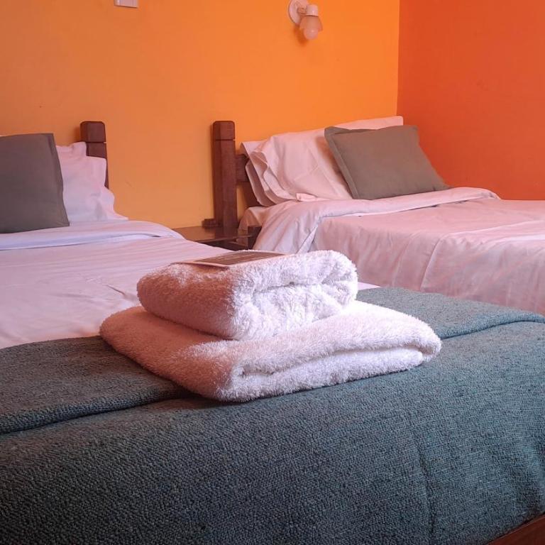 Hosteria LOS ÑIRES - Budget Twin Room - 44