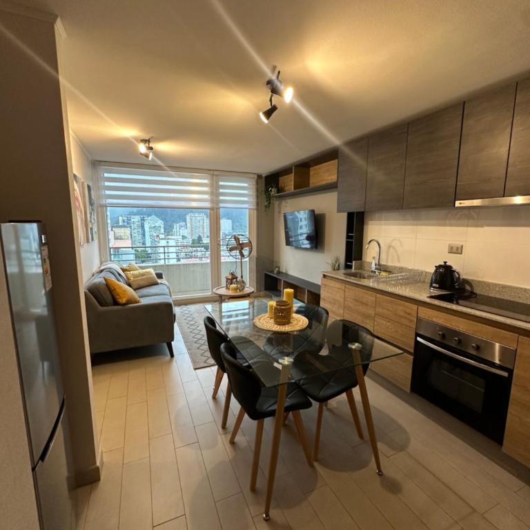 Céntrico y hermoso - Apartamento de 2 dormitorios - 15