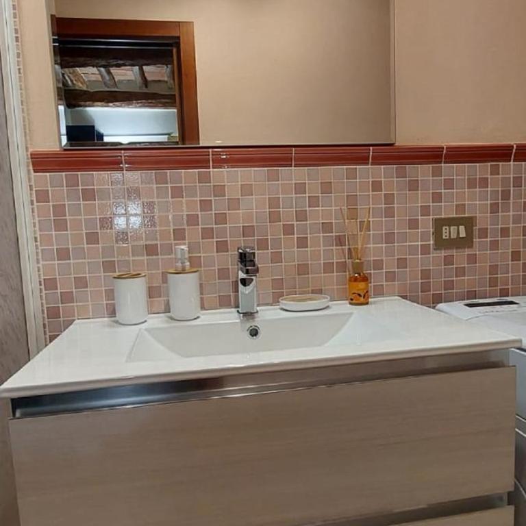 COR MAGIS KAMULLIA - 200 meters from the historic center and close to the train station - Appartamento - 25