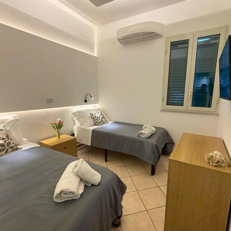 Case Vacanze Mare Nostrum - Villas in front of the Beach with Pool - Casa Vacanze - 3