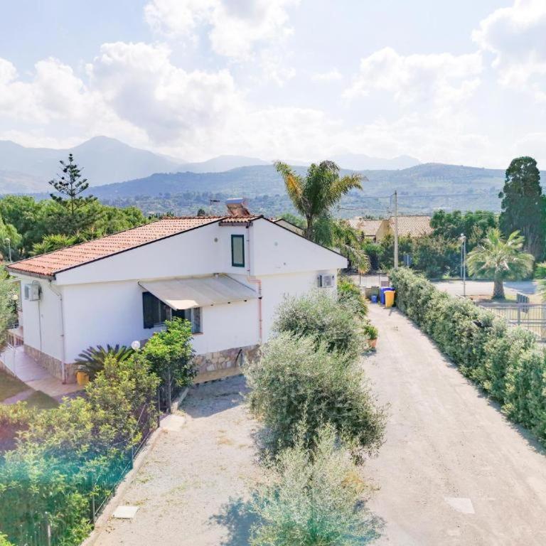 Case Vacanze Mare Nostrum - Villas in front of the Beach with Pool - Appartamento Superior - 6