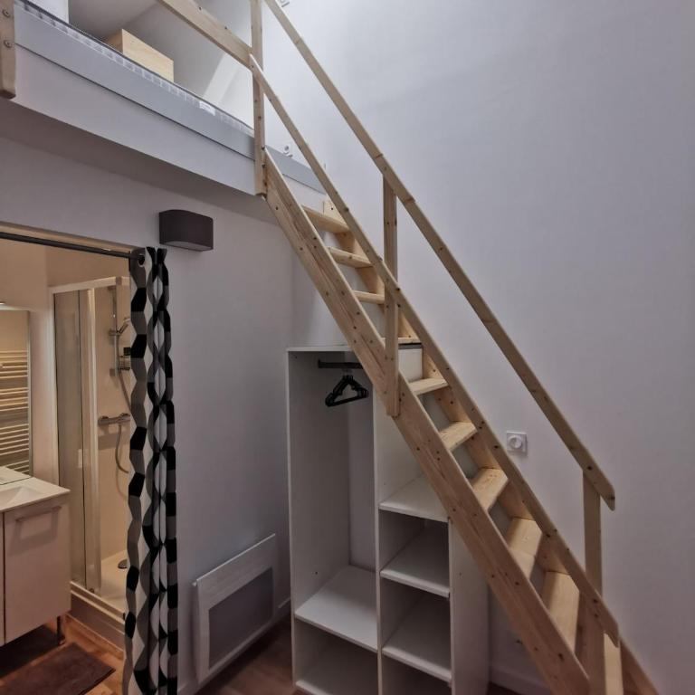 Logement entier à 10 minutes du cœur d'Angers - Appartamento con 2 Camere da Letto - 6