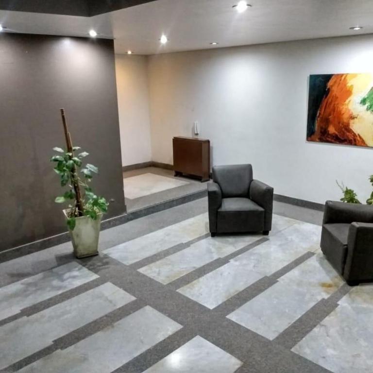 Excelente departamento, a metros del Shopping Paso del Paraná, vista al río Paraná - silencio - ideal para descansar - barrio residencial - Apartamento de 1 dormitorio - 8