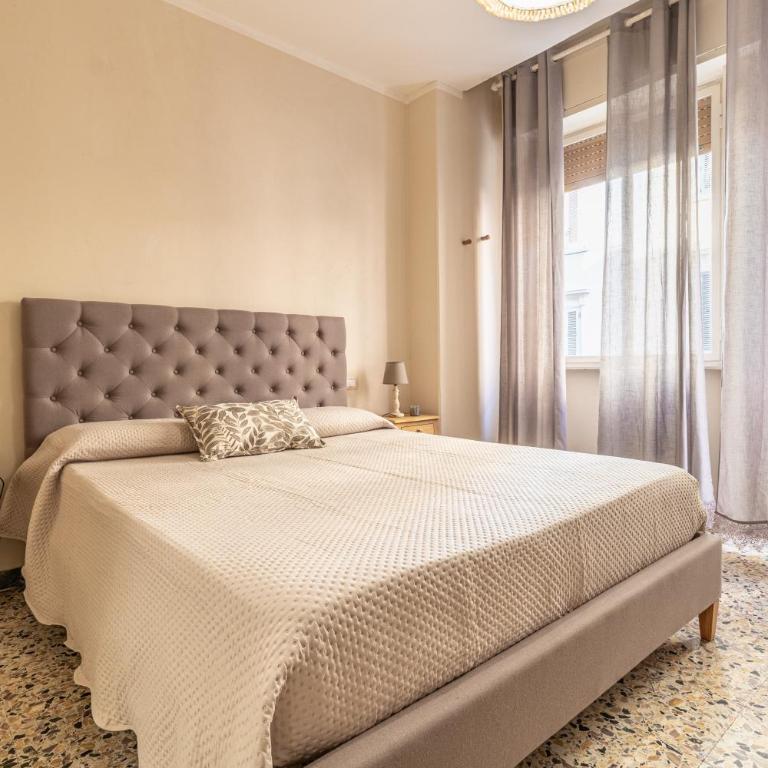 L'Erika in Città - Double Room with Private Bathroom - 1