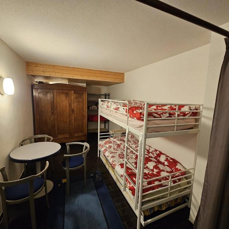 Appartement à 100m des pistes de ski et des commodités - Apartment mit 2 Schlafzimmern - 9