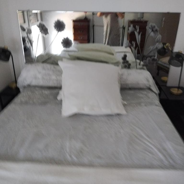 Les Charmettes - Two-Bedroom Apartment - 11