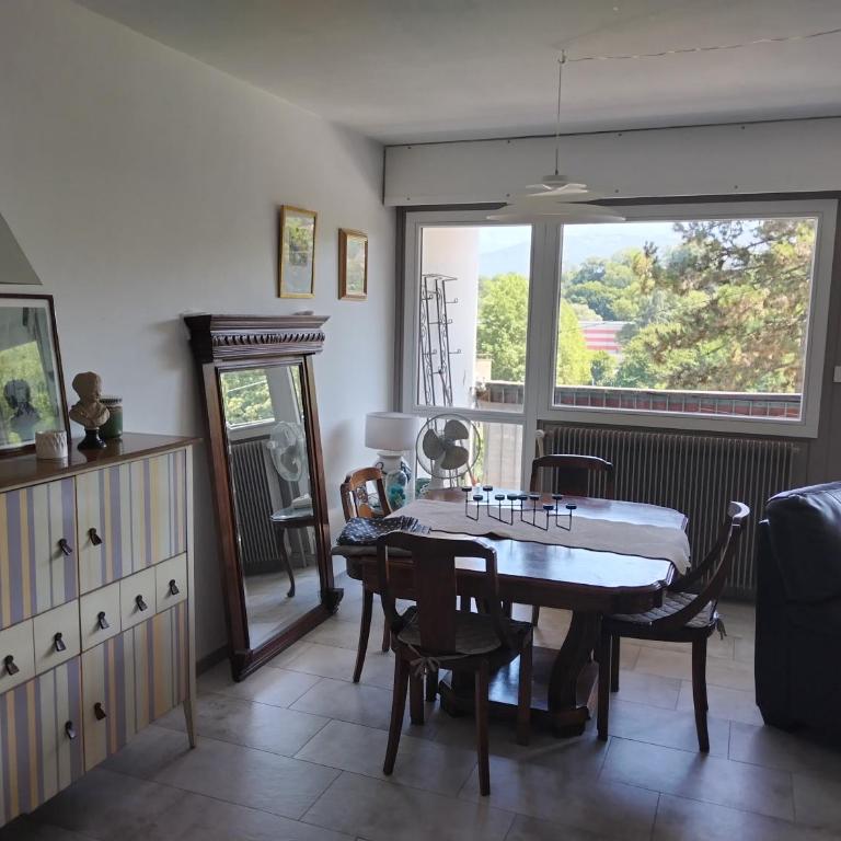 Les Charmettes - Two-Bedroom Apartment - 6
