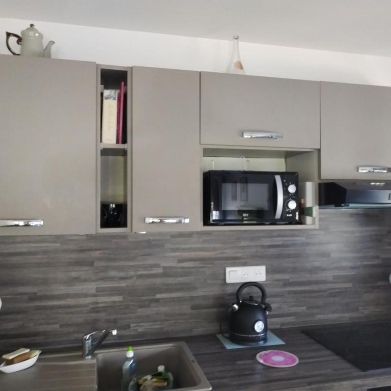 Les Charmettes - Two-Bedroom Apartment - 2