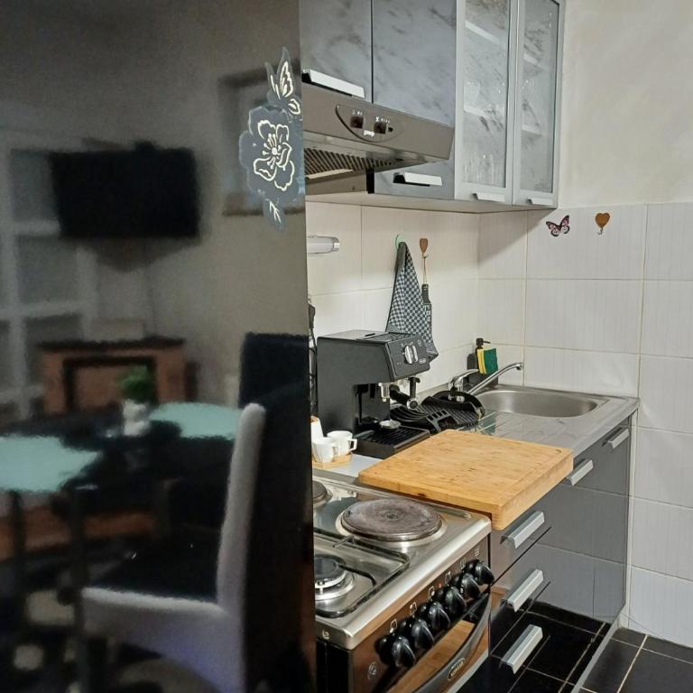SweetAndEasy Apartman - One-Bedroom Apartment - 38