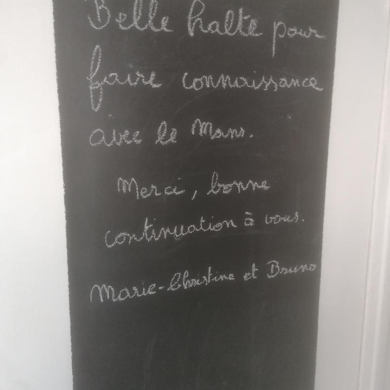 Cozy duplex en RDC hyper centre le Mans gare circuit des 24h - Apartment mit 1 Schlafzimmer - 23