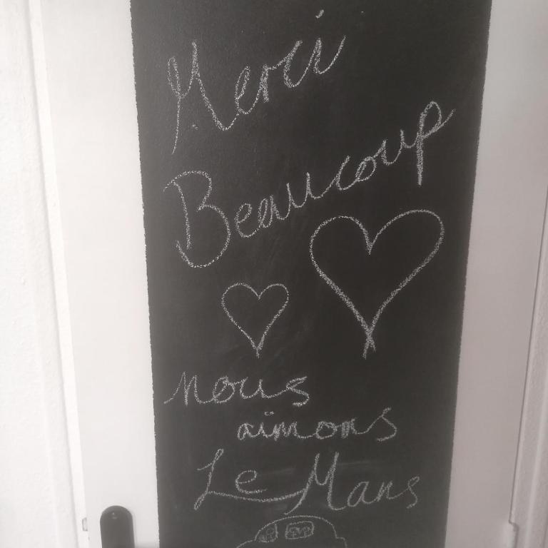 Cozy duplex en RDC hyper centre le Mans gare circuit des 24h - Apartment mit 1 Schlafzimmer - 70