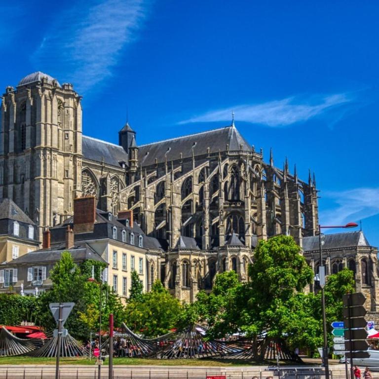 Cozy duplex en RDC hyper centre le Mans gare circuit des 24h - Apartment mit 1 Schlafzimmer - 72
