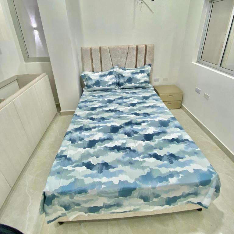 Habitación independiente con ventilador cerca a malecon del río - Apartamento de 1 dormitorio - 3