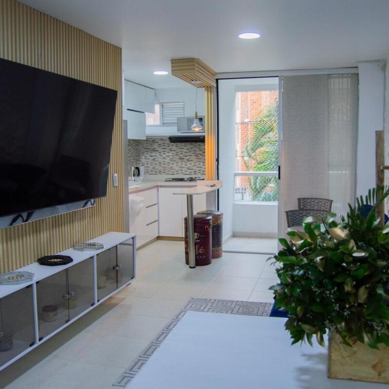 Comodo y moderno apartamento en Medellin - Apartamento de 2 dormitorios - 1