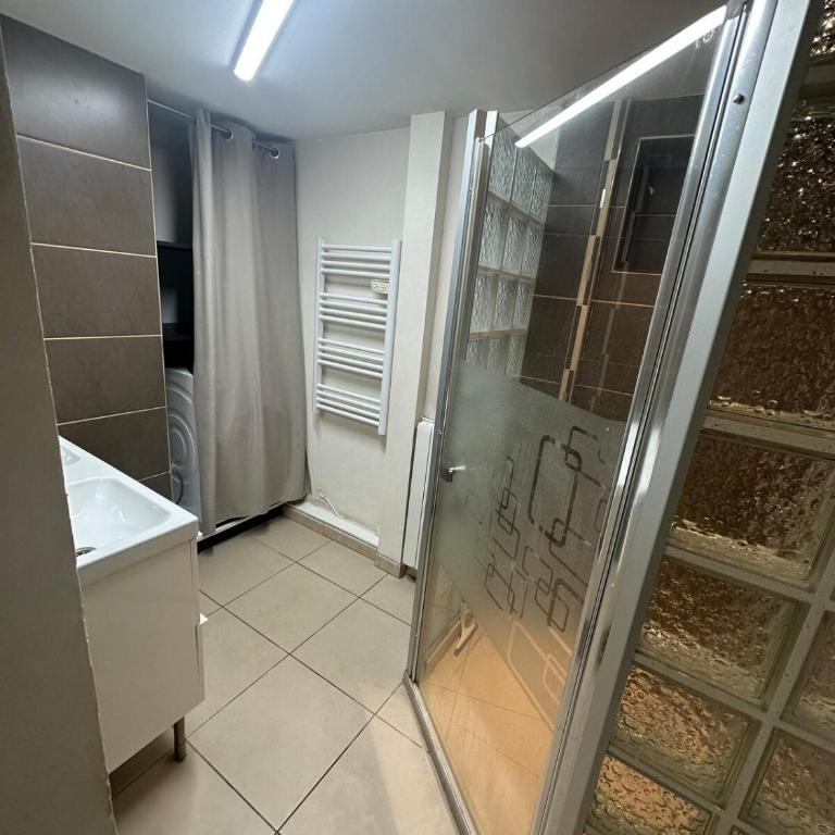 Juan les pins near beach - Appartement 2 Chambres avec Balcon - 5