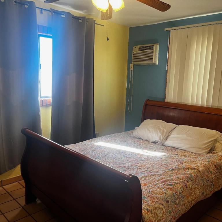 Casa de al lado - 2 bedroom house w/ bonus bunkhouse! - Casa Vacacional de 3 dormitorios - 10