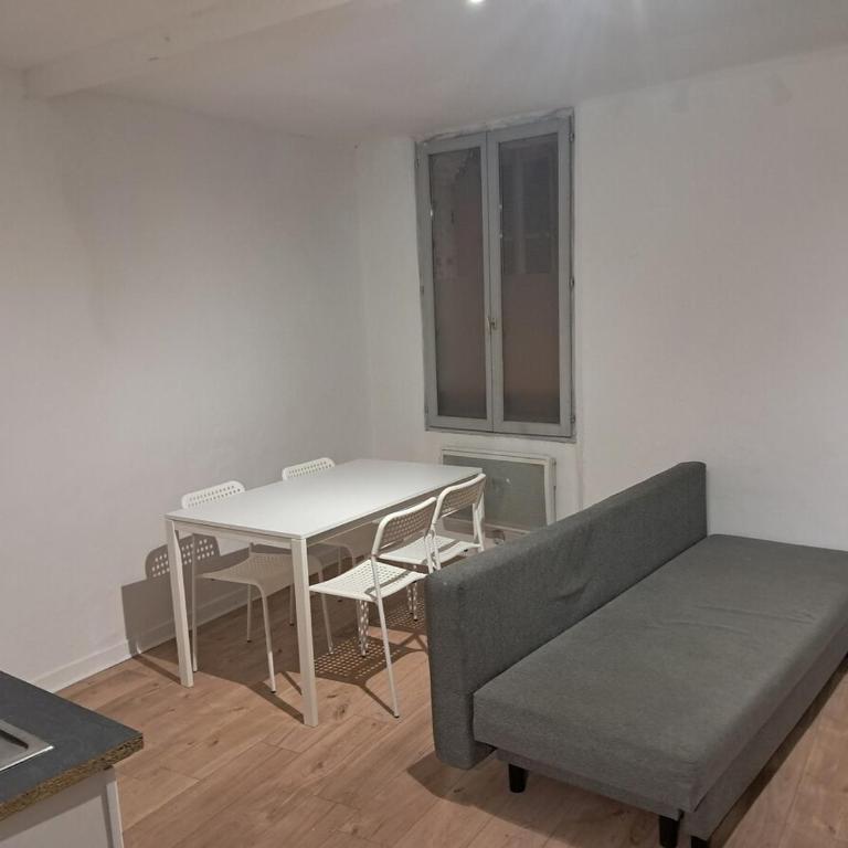 BudgetBnb 53, opera studio - Apartment mit 1 Schlafzimmer - 1