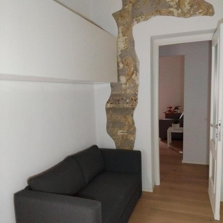 Vista Castello - Appartamento con 2 Camere da Letto - 3