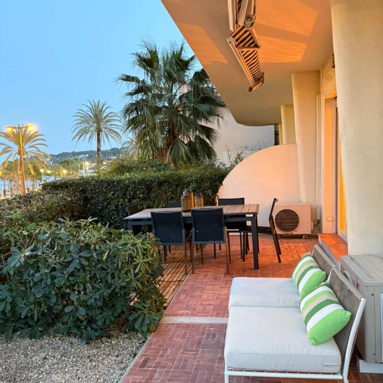 Large Luxury Apartment with garden view over the ocean - Apartment mit Meerblick - 32