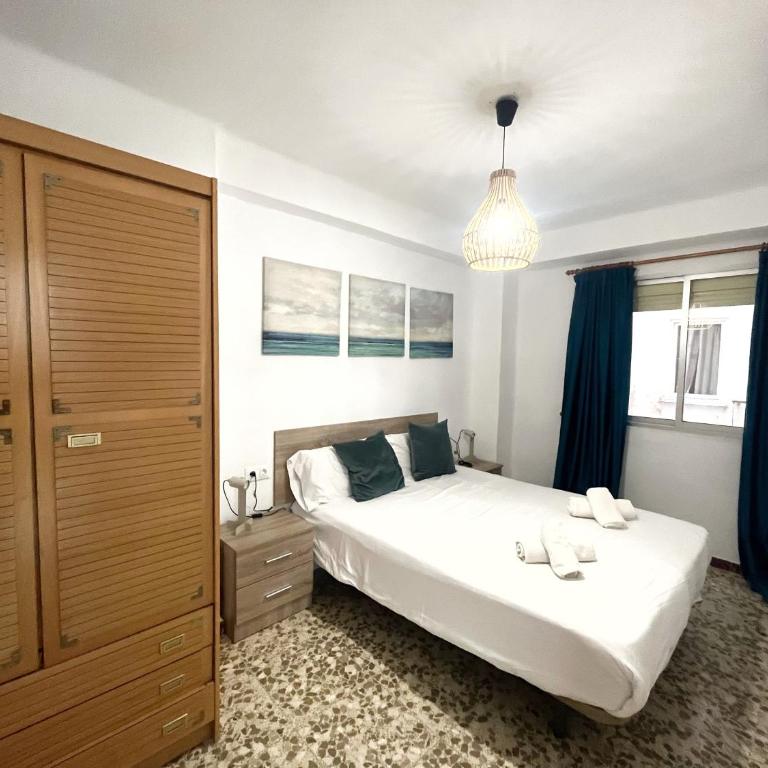 Apartamento en el centro amplio y confortable - Apartamento de 2 dormitorios con balcón - 3
