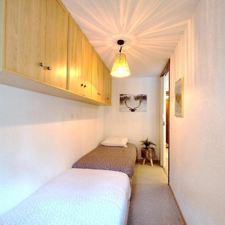 Chalet Alpin, central et parking - One-Bedroom Apartment - 18