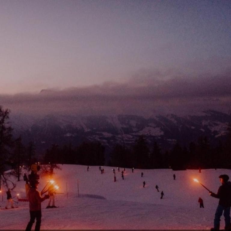 Chalet Alpin, central et parking - One-Bedroom Apartment - 20
