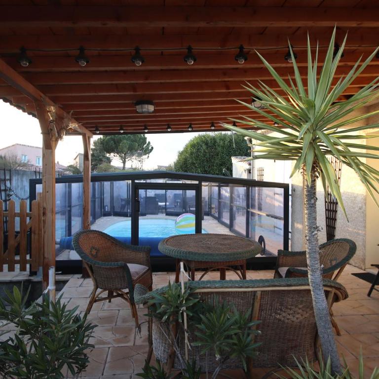 Magnifique villa avec piscine - Villa mit 3 Schlafzimmern - 1