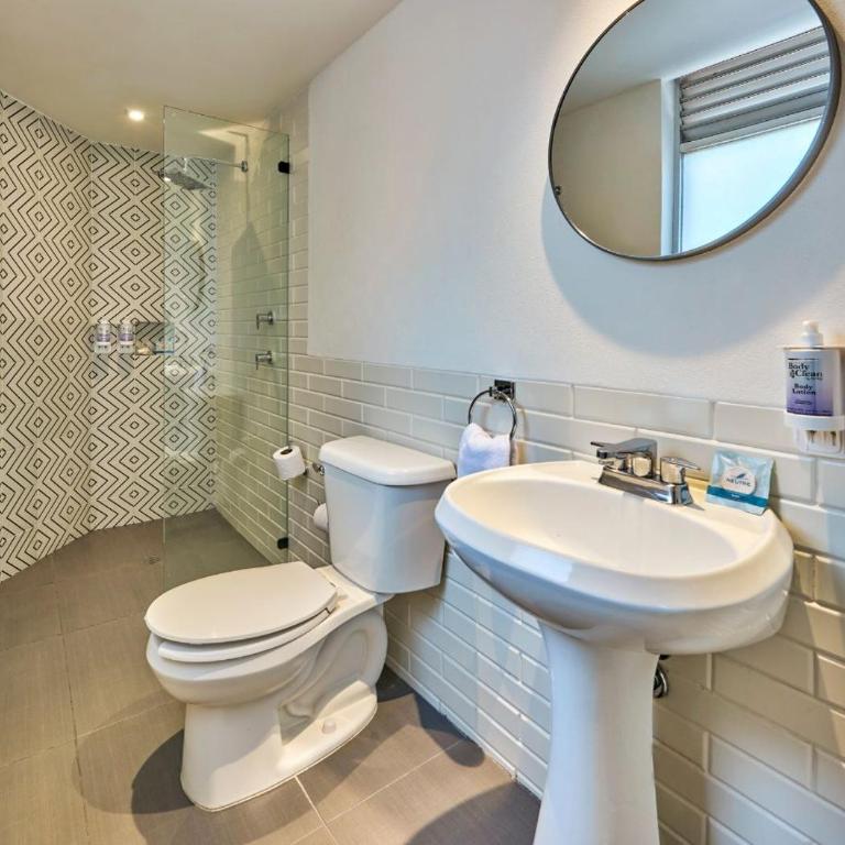 VOS Condesa - Superior Double Room with Two Double Beds - 2