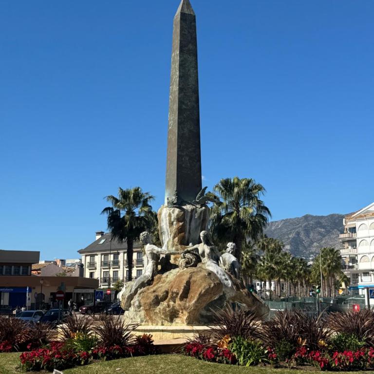 Penthouse met groot terras centrum FUENGIROLA - Apartamento de 1 dormitorio - 46