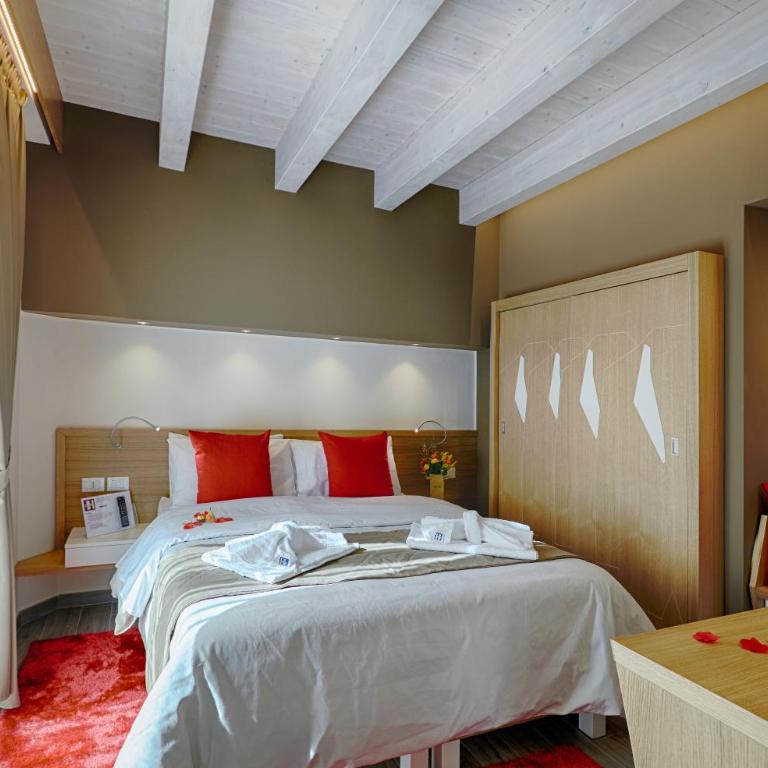 Hospitality Hotel Palermo - Camera Tripla - 2