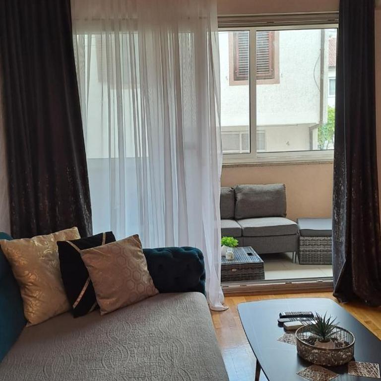 Apartment Aria Lux - One-Bedroom Apartment - 2