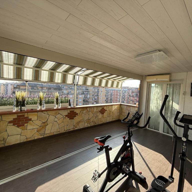 LUXURY AV - Two-Bedroom Apartment - 40