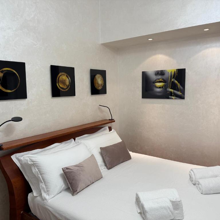 LUXURY AV - Two-Bedroom Apartment - 33