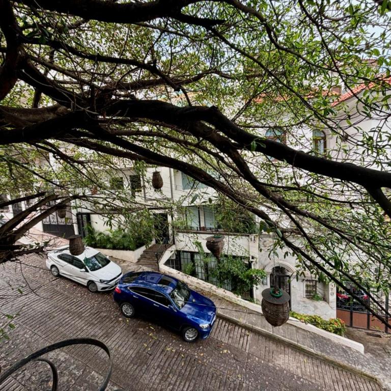 Newly renovated 2 bedroom With Patio Unit B Sleeps 4-6 - Two-Bedroom Apartment - 36