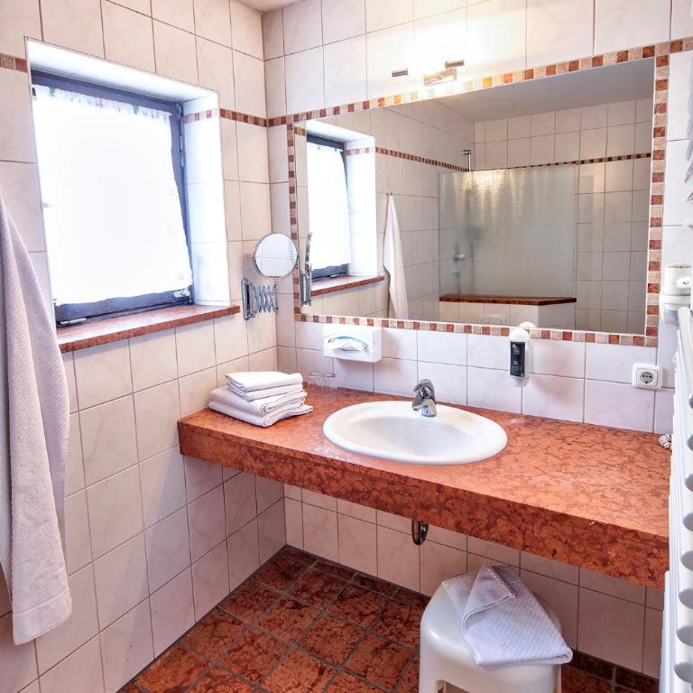 Landgasthof Zur Post - Comfort Doppelzimmer - 10