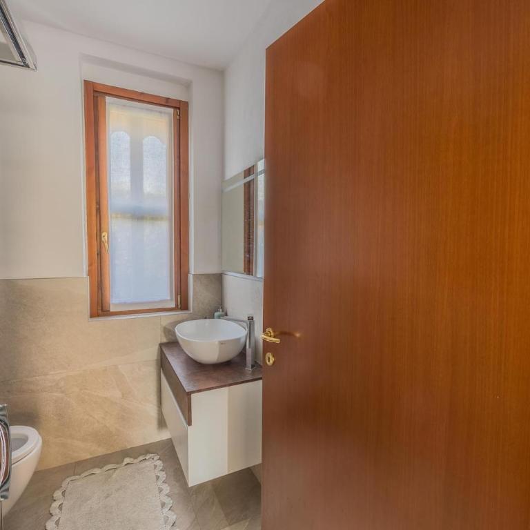 Appartamento centro Lazise con piscina e giardino privato - Appartamento con 2 Camere da Letto - 21