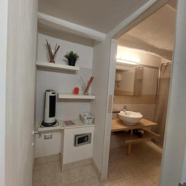 Be Blu Apartment - Apartment - 41